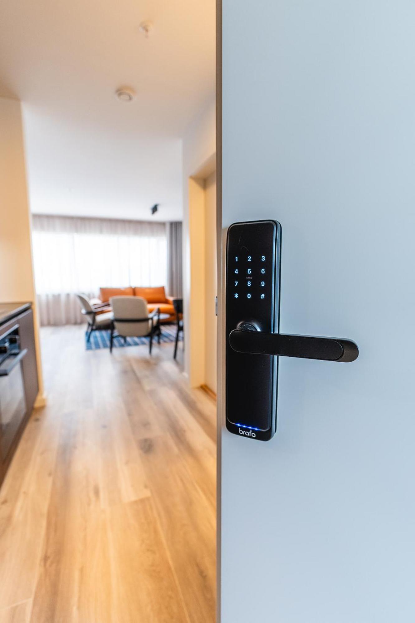 Hlemmur Suites Рейкьявик Экстерьер фото