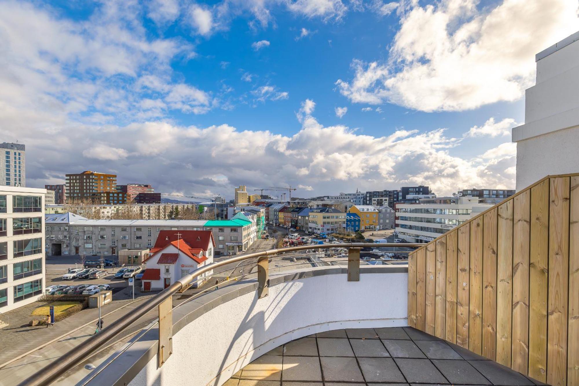 Hlemmur Suites Рейкьявик Экстерьер фото