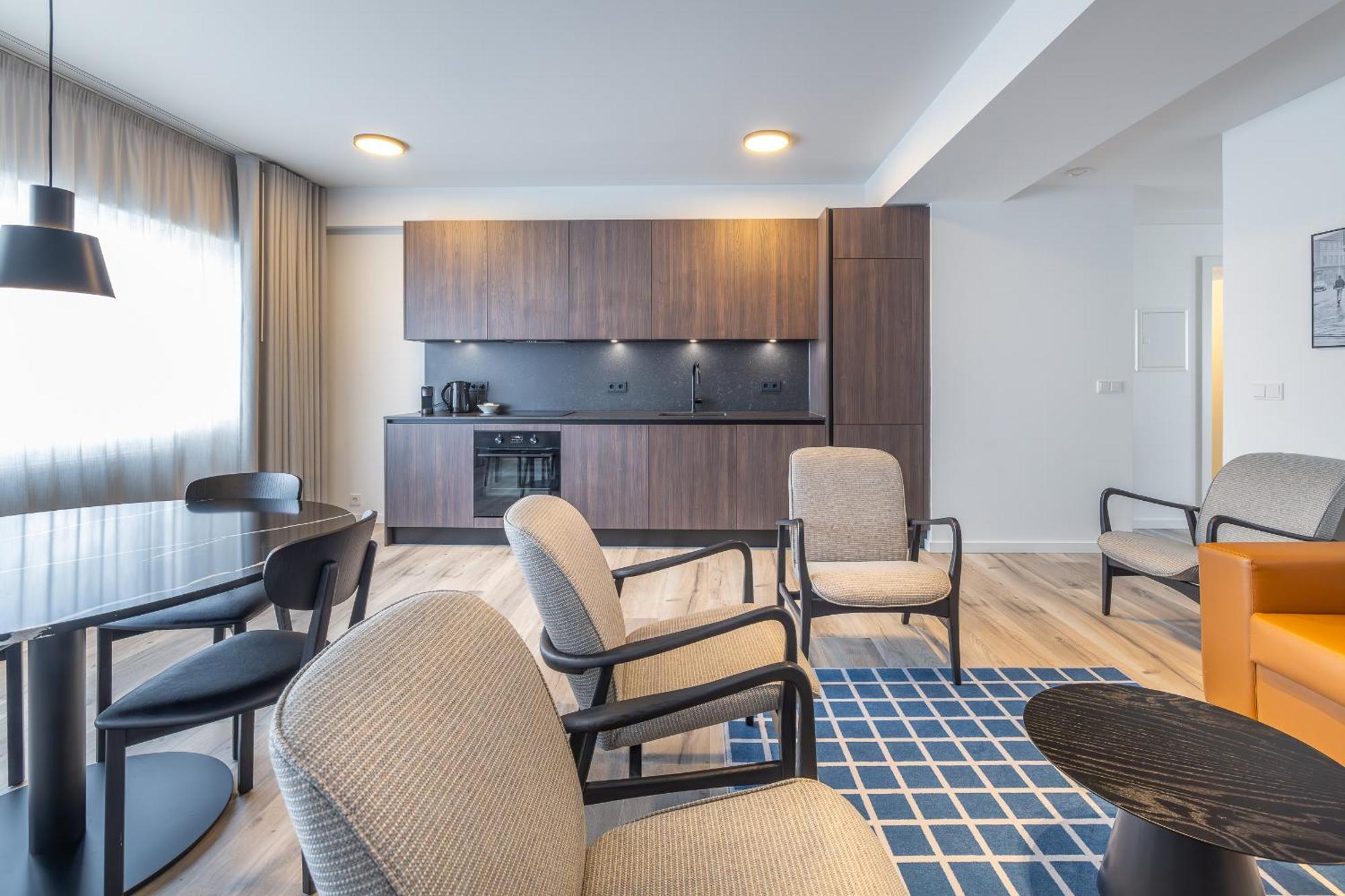 Hlemmur Suites Рейкьявик Экстерьер фото